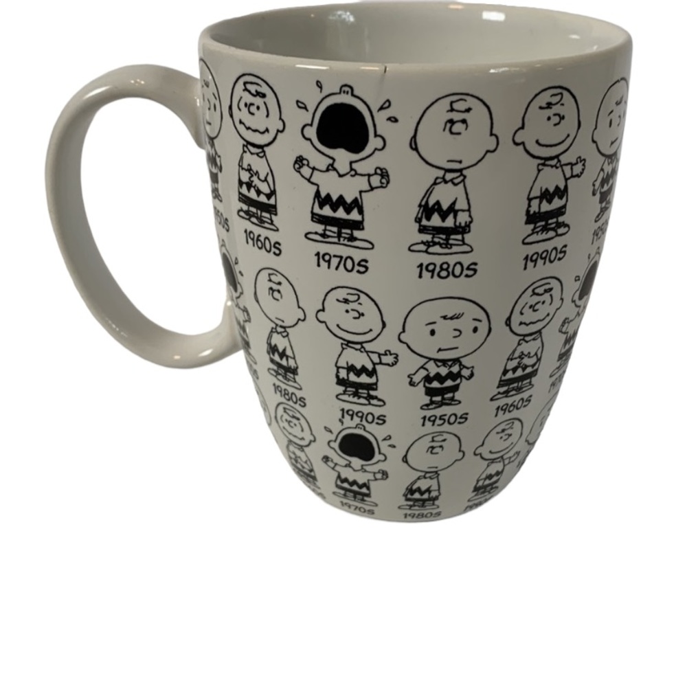 Dept 56 Peanuts Mug Charlie Brown